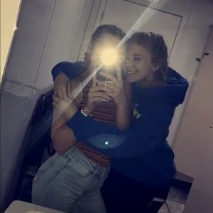 Meet your Posher, Isabella